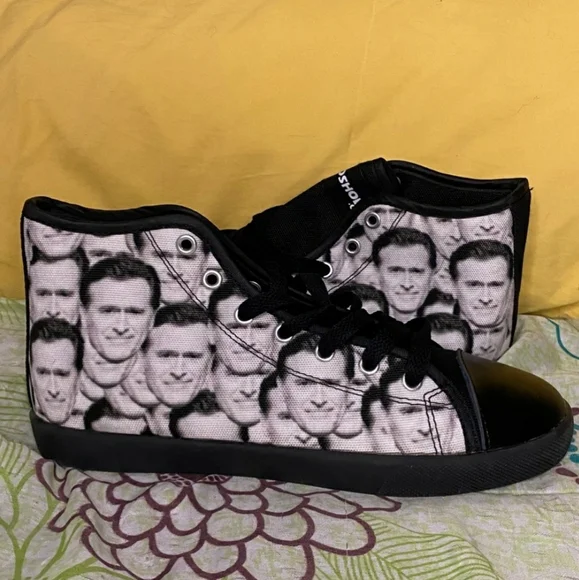 BRUCE CAMPBELL Custom High Top Shoes - Women's Size 6 - Picture 2 of 2